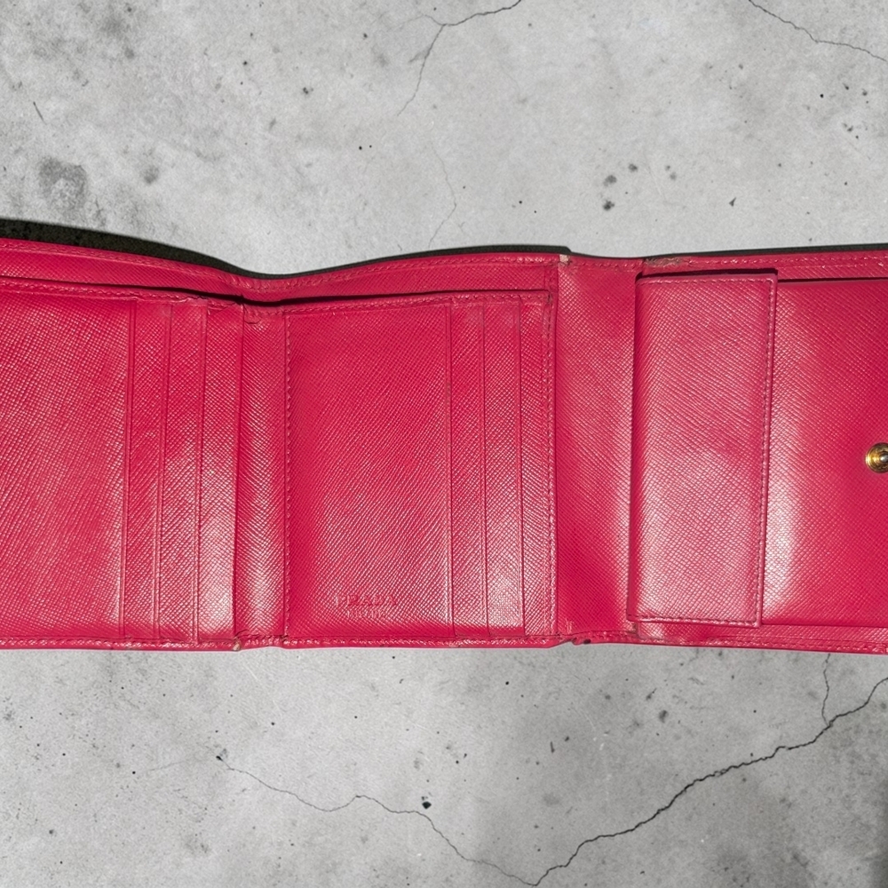 PRADA Milano Red Saffiano Leather Wallet - Picture 7 of 13
